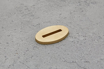 Больстер из латуни 3мм, 33x22мм