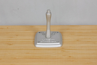 Штатив металлический для ТС «Lansky universal mount»