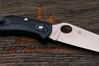 Складной нож Spyderco Endura 4, сталь VG-10, рукоять термопластик FRN