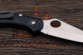 Складной нож Spyderco Delica 4, сталь VG-10, рукоять термопластик черный