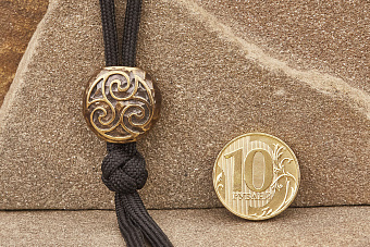 Бусина на темляк Трискель (латунь) от мастерской Крымская бронза