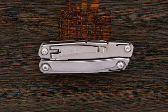 Мультитул Leatherman Rev (14 функций)