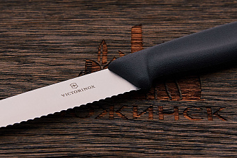 Нож кухонный Victorinox для стейков 115мм, сталь Dauphinox, рукоять PP черный