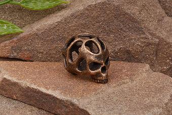 Бусина на темляк «Череп» Т2