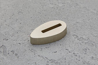 Больстер из нейзильбера 8мм, 37x20мм