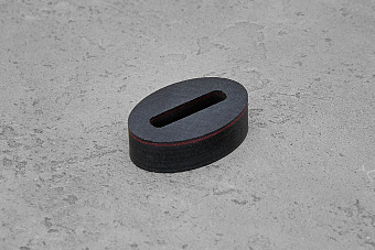 Больстер из G10-extra 10мм, 33x22мм, с бордовым спейсером 1,0мм