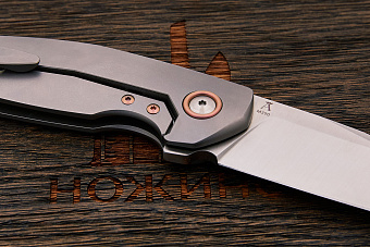 Складной нож Böker Collection 2022, сталь М390, рукоять карбон/титан