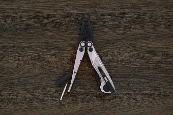 Мультитул SOG Flash MT (7 функций) стальной