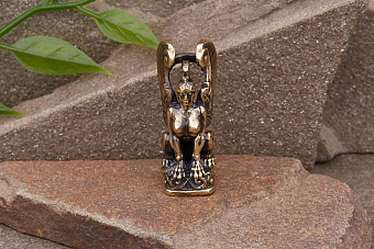 Бусина на темляк Сфинкс от мастерской Крымская бронза