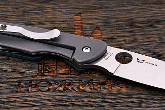 Складной нож Spyderco Brouwer, сталь CPM S30V, рукоять G10 сталь