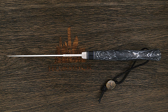 Нож разделочный Геннадия Дедюхина Универсал, клинок 132мм, сталь M398, рукоять микарта чёрно-белая