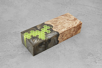 Гибрид из акрила и стабилизированной древесины армированный, блок 130×48×29мм Т4