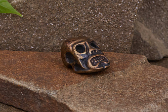 Бусина для темляка Маска-III (бронза) от мастерской Шефера