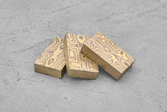 Мокуме пирамиды-I, брусок 36x22x8,0мм, 58г