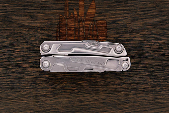 Мультитул Leatherman Rev (14 функций)