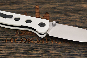 Нож складной QSP Canary Folder, клинок 72мм, сталь Sandvik 14C28N, рукоять G10 белый