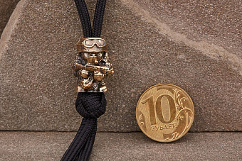 Бусина на темляк Вежливый человек от мастерской Крымская бронза